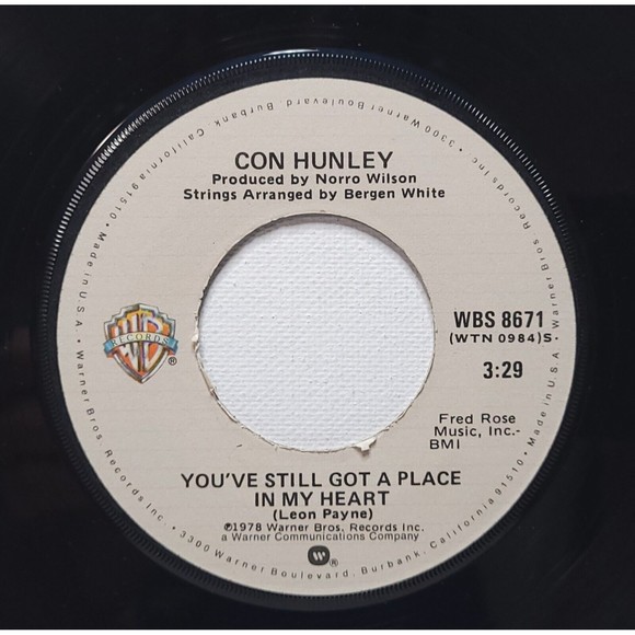 Con Hunley Vinyl 45 Honky Tonk Heart / You've Still Got A Place In My Heart M- - Picture 2 of 2